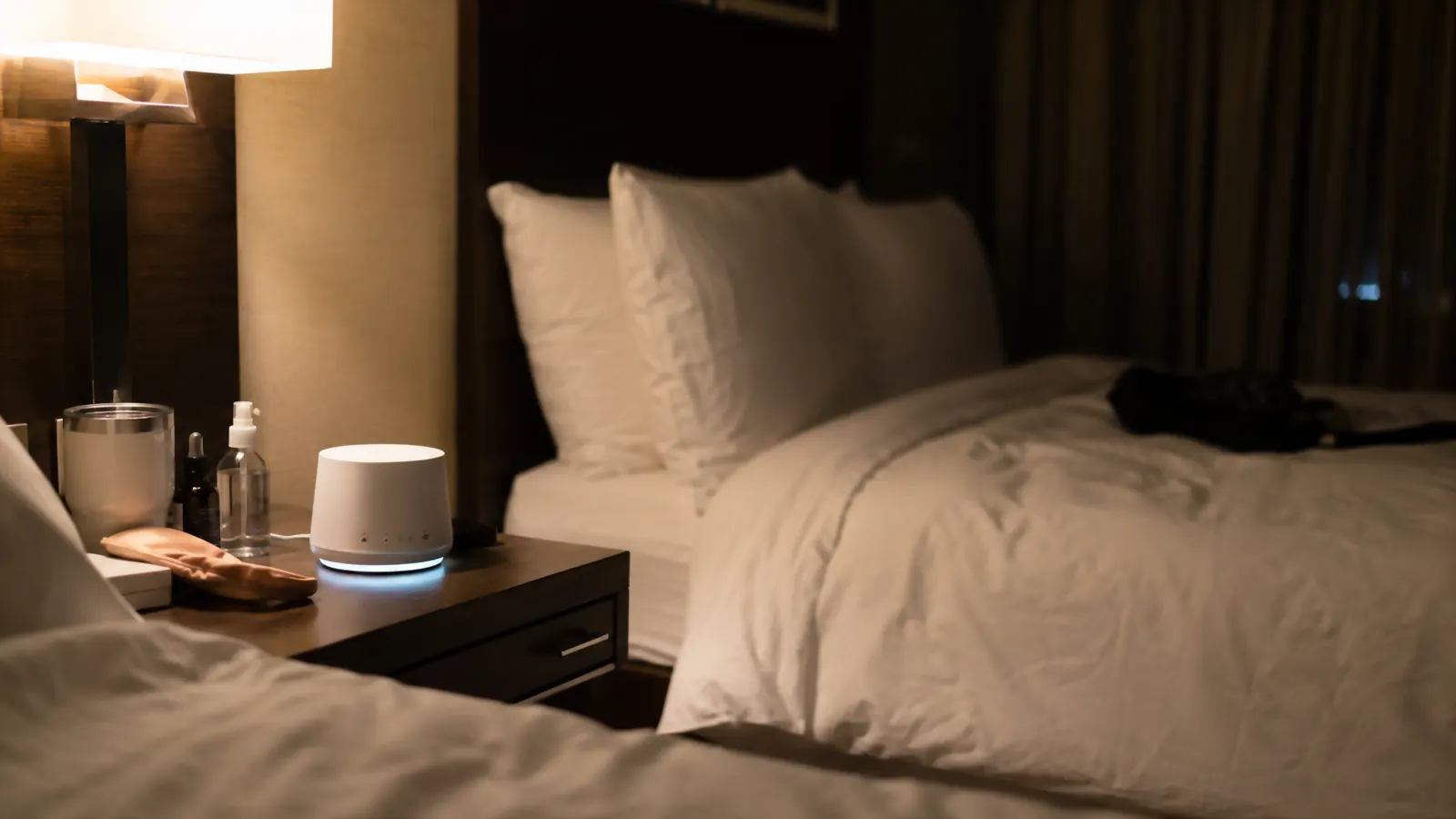 The Honest Dreamegg Noise Machine Review Nobody Traveling for Work Writes