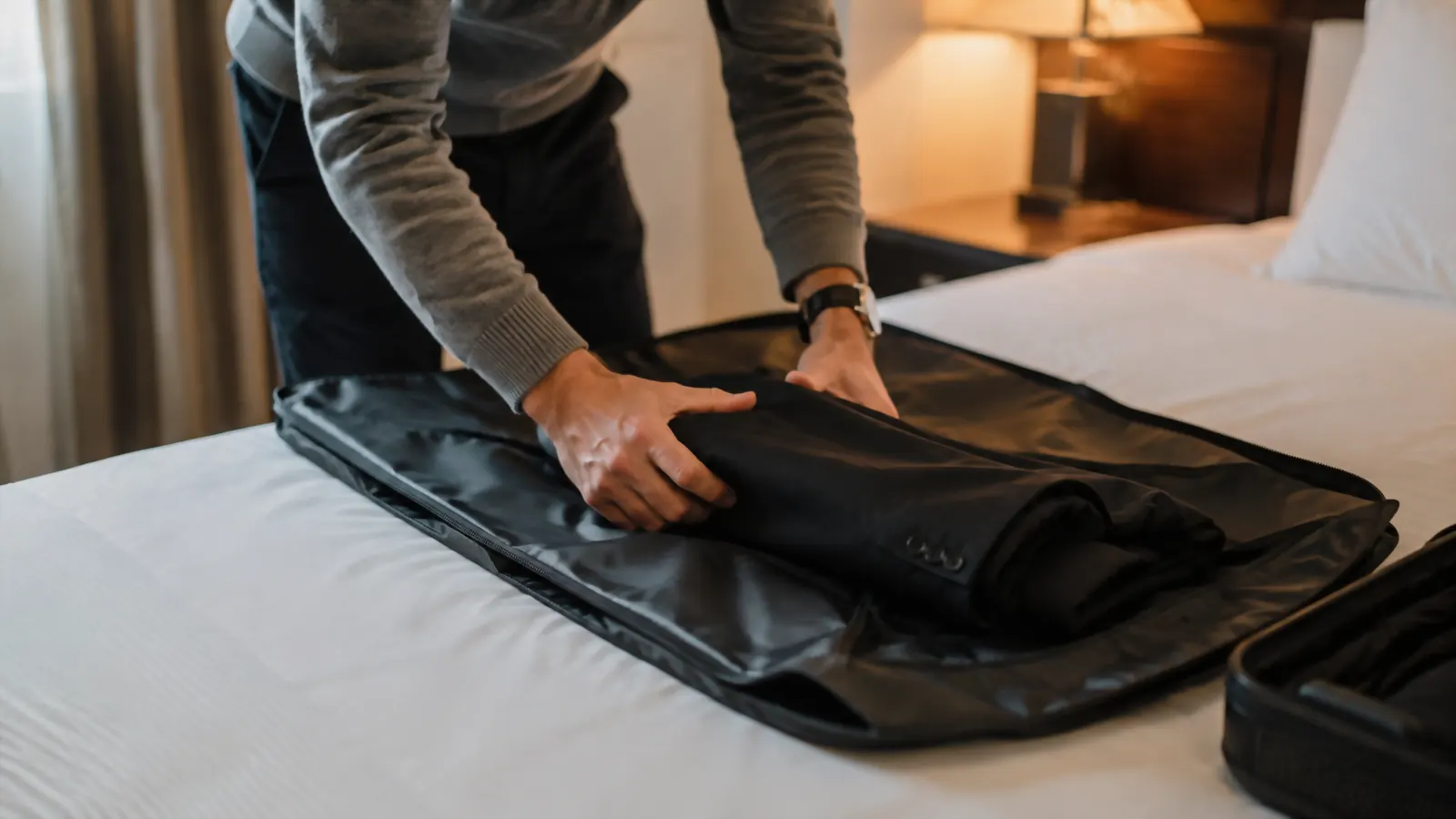 The Honest Lazebox Garment Bag Review After Real Business Trips